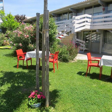 Hotel Kyriad Cap Sud Avignon Exterior photo